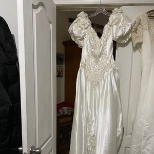 Wedding dress